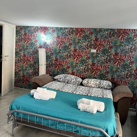 Napoli Centro-La Casa Di Lucio B&B 외부 사진